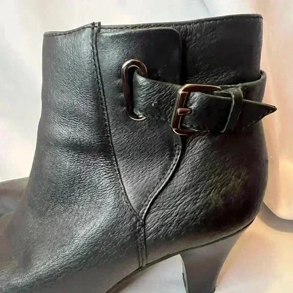 Black Leather Ankle Boot 8m - Picture 3 of 11